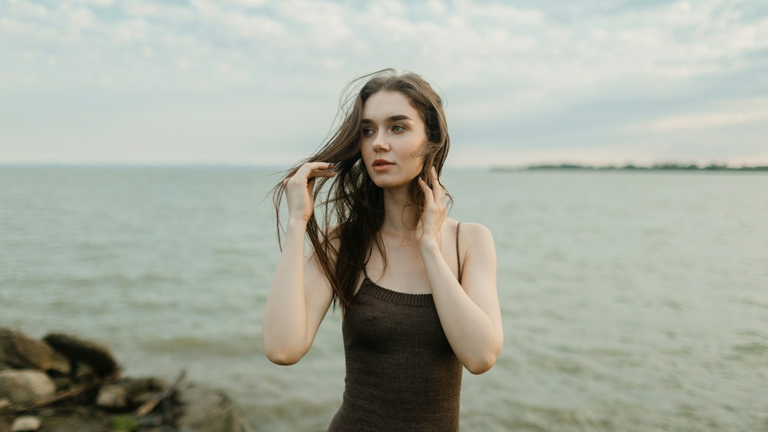 Photo dark green dress